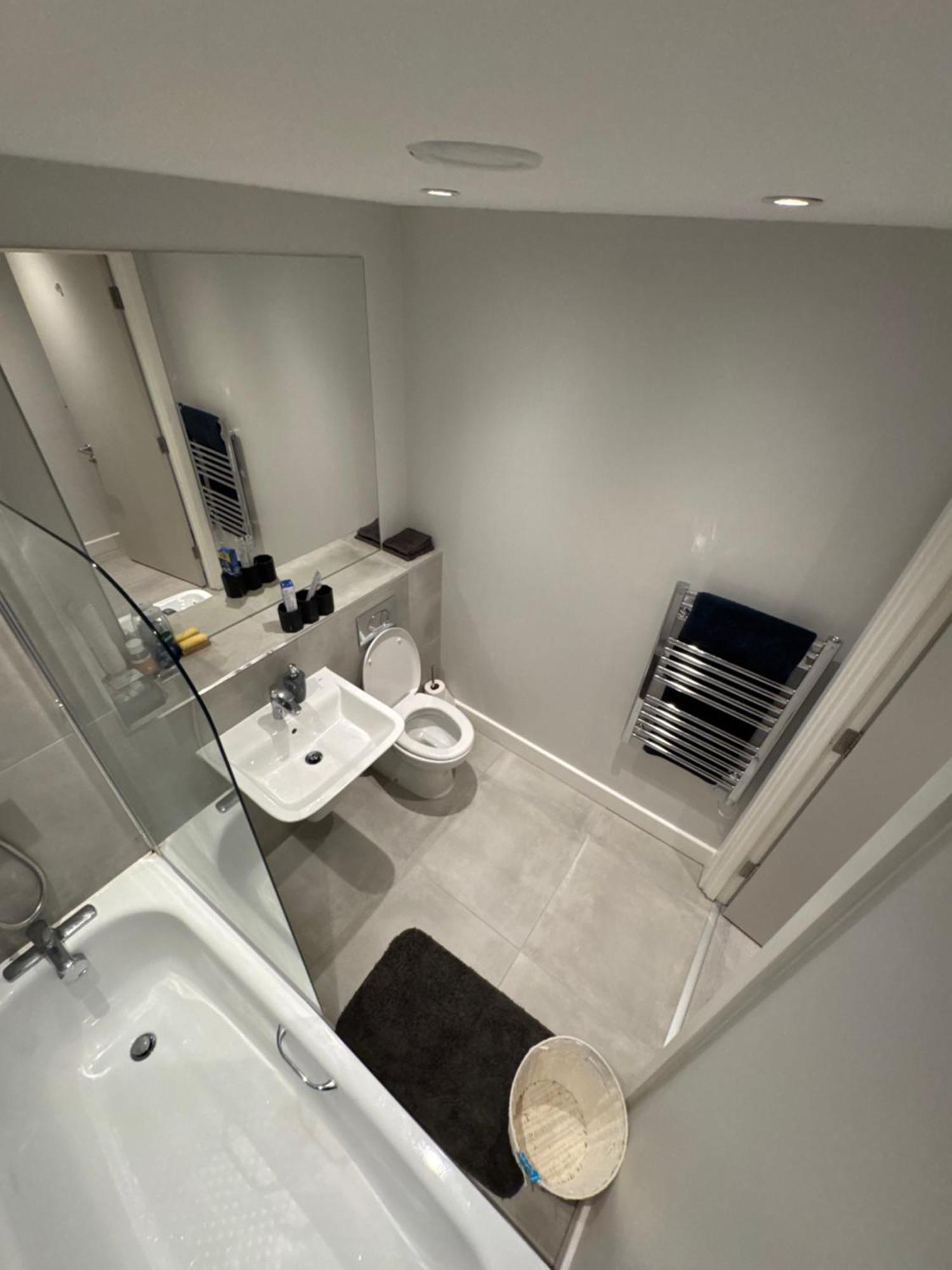 Appartement Regent Plaza à Manchester Extérieur photo