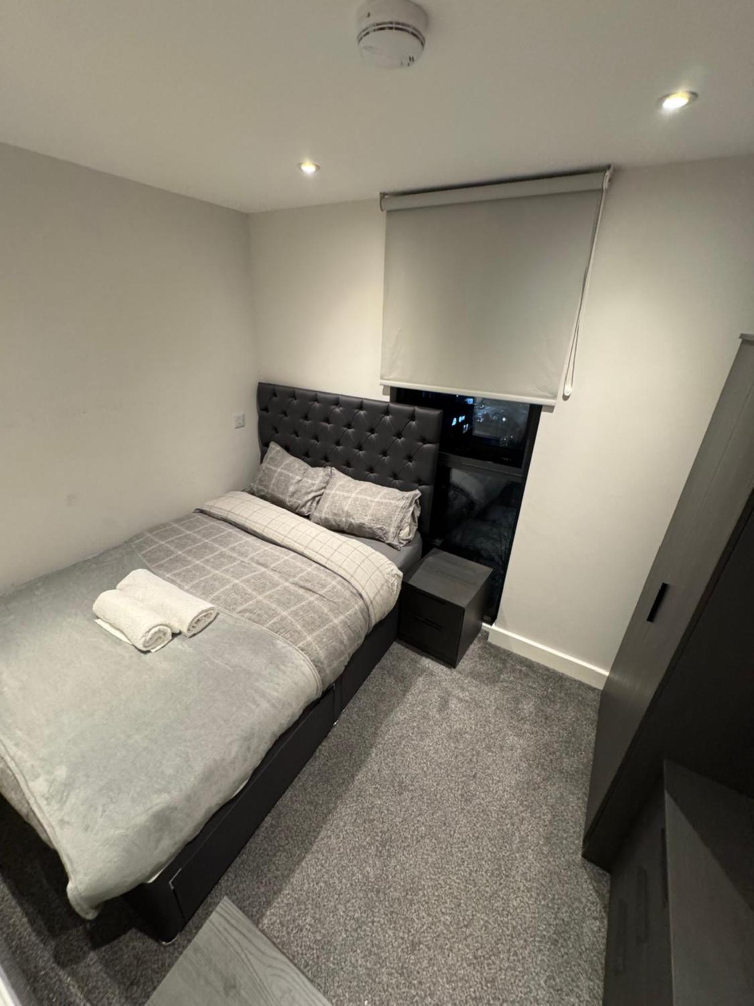 Appartement Regent Plaza à Manchester Extérieur photo