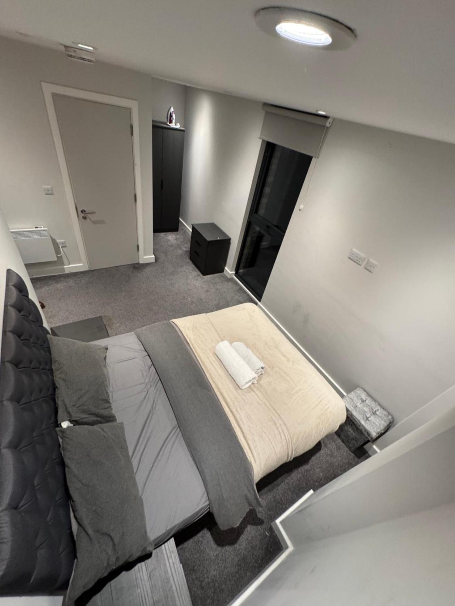 Appartement Regent Plaza à Manchester Extérieur photo
